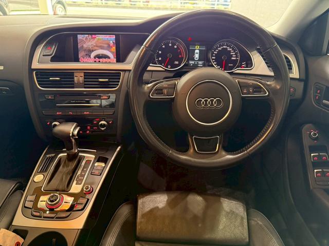 A5スポーツバック 2.0TFSIクワトロ ETC バックカメラ シートヒーター 純正ナビ TV Bluetooth パワーシート オートライト キーレス 20インチホイール(55枚目)