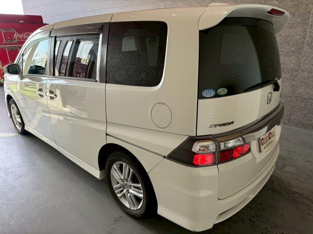 ステップワゴン スパーダＳ　ＨＤＤナビ　スマートスタイルＥＤ　８人乗り　バックカメラ　ＥＴＣ　両側電動スライドドア　３列シート　１６インチホイール　ＶＩＤＥＯＩＮＰＵＴ　スマートキー（11枚目）