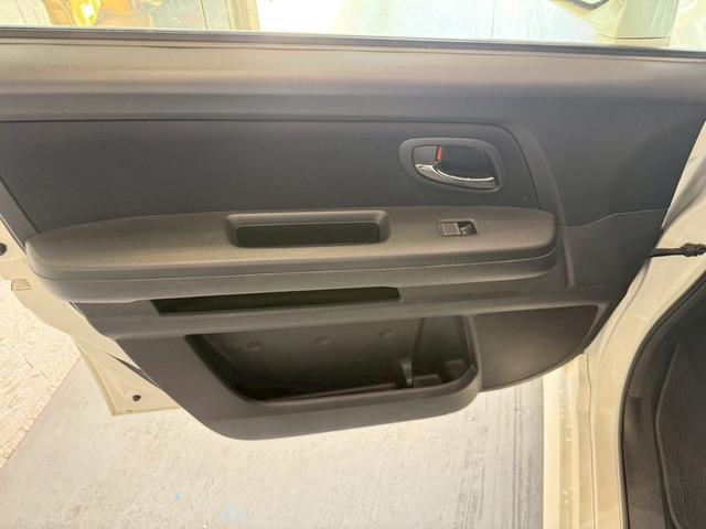 ステップワゴン スパーダＳ　ＨＤＤナビ　スマートスタイルＥＤ　８人乗り　バックカメラ　ＥＴＣ　両側電動スライドドア　３列シート　１６インチホイール　ＶＩＤＥＯＩＮＰＵＴ　スマートキー（33枚目）