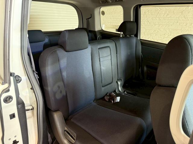 ステップワゴン スパーダＳ　ＨＤＤナビ　スマートスタイルＥＤ　８人乗り　バックカメラ　ＥＴＣ　両側電動スライドドア　３列シート　１６インチホイール　ＶＩＤＥＯＩＮＰＵＴ　スマートキー（39枚目）