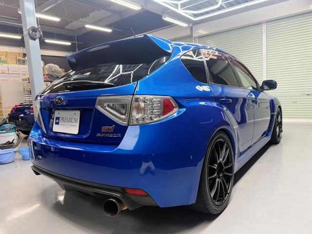 インプレッサ ＷＲＸ　ＳＴｉ　６速ＭＴ　ｉｎｇｓフロントバンパー＆グリル　クスコ車高調　ＲＡＹＳグラムライン１８ＡＷ　ＪＩＣ　ＭＡＧＩＣマフラー　ＨＫＳエアクリ　ブリッツアルミラジエター　Ｄｅｆｉ追加メーター　ＥＴＣ　ドラレコ（6枚目）