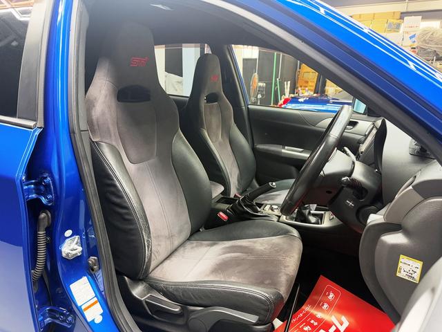 インプレッサ ＷＲＸ　ＳＴｉ　６速ＭＴ　ｉｎｇｓフロントバンパー＆グリル　クスコ車高調　ＲＡＹＳグラムライン１８ＡＷ　ＪＩＣ　ＭＡＧＩＣマフラー　ＨＫＳエアクリ　ブリッツアルミラジエター　Ｄｅｆｉ追加メーター　ＥＴＣ　ドラレコ（13枚目）