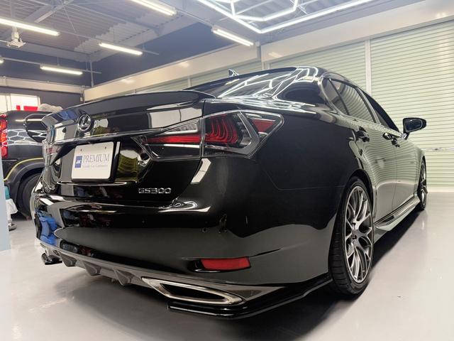 ＧＳ ＧＳ２００ｔ　バージョンＬ　後期モデル　ＳＲ　Ｆスポーツ仕様Ｆバンパー　モデリスタＦ・Ｓエアロ　Ｒエアロ　ＴＲＤトランクスポイラー　ＲＡＹＳ１９ＡＷ　ＲＳＲ車高調　オレンジキャリパー　ＢＳＭ　ブラックレザー　３眼ＬＥＤヘッド（6枚目）