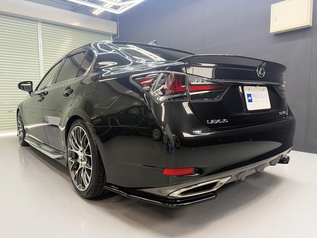 ＧＳ ＧＳ２００ｔ　バージョンＬ　後期モデル　ＳＲ　Ｆスポーツ仕様Ｆバンパー　モデリスタＦ・Ｓエアロ　Ｒエアロ　ＴＲＤトランクスポイラー　ＲＡＹＳ１９ＡＷ　ＲＳＲ車高調　オレンジキャリパー　ＢＳＭ　ブラックレザー　３眼ＬＥＤヘッド（7枚目）