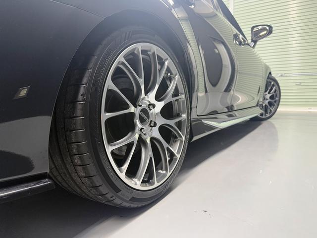 ＧＳ ＧＳ２００ｔ　バージョンＬ　後期モデル　ＳＲ　Ｆスポーツ仕様Ｆバンパー　モデリスタＦ・Ｓエアロ　Ｒエアロ　ＴＲＤトランクスポイラー　ＲＡＹＳ１９ＡＷ　ＲＳＲ車高調　オレンジキャリパー　ＢＳＭ　ブラックレザー　３眼ＬＥＤヘッド（20枚目）