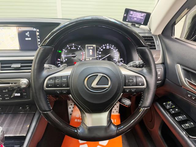 ＧＳ ＧＳ２００ｔ　バージョンＬ　後期モデル　ＳＲ　Ｆスポーツ仕様Ｆバンパー　モデリスタＦ・Ｓエアロ　Ｒエアロ　ＴＲＤトランクスポイラー　ＲＡＹＳ１９ＡＷ　ＲＳＲ車高調　オレンジキャリパー　ＢＳＭ　ブラックレザー　３眼ＬＥＤヘッド（39枚目）