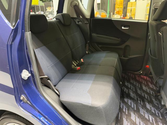 ムーヴ カスタム　Ｘ　ユーザー様直接買取り車両　禁煙車　キーフリーシステム　ＨＩＤヘッドライト　純正１４ＡＷ　新車保証書　取説（14枚目）