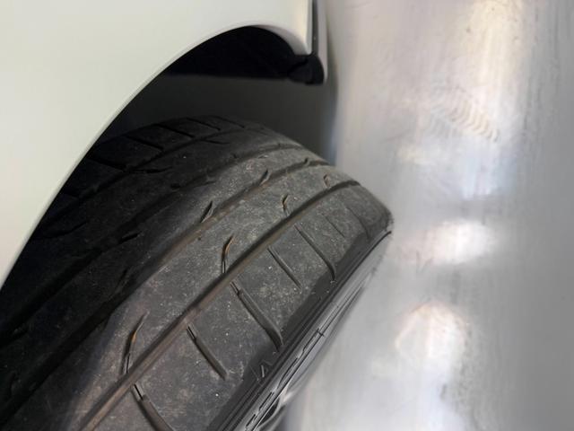 スイフトスポーツ ベースグレード　純正６速ＭＴ　禁煙車　ＢＢＳ１７ＡＷ　テイン車高調　フジツボマフラー　アイライン　ケンウッドディスプレイオーディオ　ブルートゥース　バックカメラ　スマートキー　Ｐスタート（30枚目）