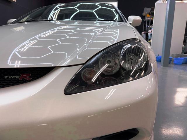 インテグラ タイプR 後期モデル 6速MT 無限サスペンションKIT SSR17インチAW 5次元マフラー J’Sレーシングタワーバー Rスポイラー ブレンボーキャリパー HIDヘッド 赤レカロシート ETC(23枚目)