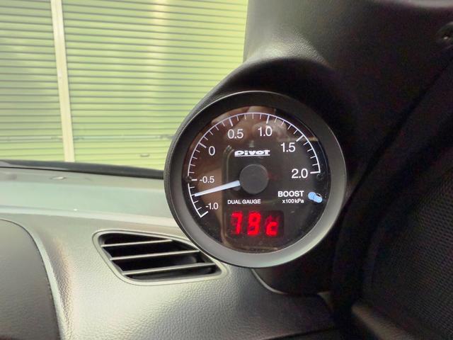 スイフトスポーツ ベースグレード　１オーナー　６速ＭＴ　ＢＬＩＴＺ車高調　ＫＵＨＬマフラー＆ルーフエンドＧＴウイング＆リアハーフスポイラー＆ディフェザー　ヴァレンティＬＥＤテール　アイライン　ディスプレイオーディオ　ＥＴＣ２．０（30枚目）