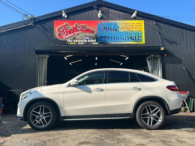 ＧＬＥ ＧＬＥ３５０ｄ　４マチック　クーペスポーツ　Ｄ車　レーダーセーフティＰＫＧ　本革黒パワーシート　パノラマＲ　３６０度カメラ　２１インチＡＷ　ｈａｒｍａｎ／ｋａｒｄｏｎ１４スピーカー（50枚目）