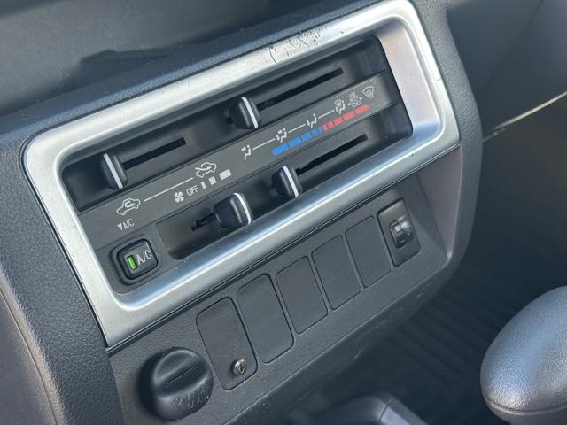 ハイゼットトラック スタンダード オフビートカーキメタリック 走行17,900km CD ETC 社外キーレス(16枚目)