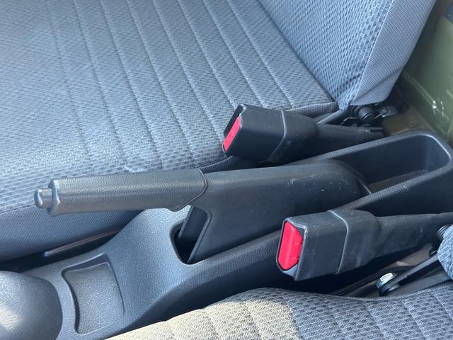 ハイゼットトラック スタンダード オフビートカーキメタリック 走行17,900km CD ETC 社外キーレス(18枚目)