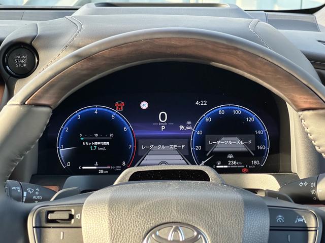 ヴェルファイア Ｚ　プレミア　登録済未使用車　内装ブラウン　１４コネクトナビ　デジタルインナーミラー　１３．２型後席モニター　左右独立ムーンルーフ　ヘッドアップディスプレイ　トヨタチームメイト　置くだけ充電　ＨＤＭＩ　純正１９ＡＷ（16枚目）