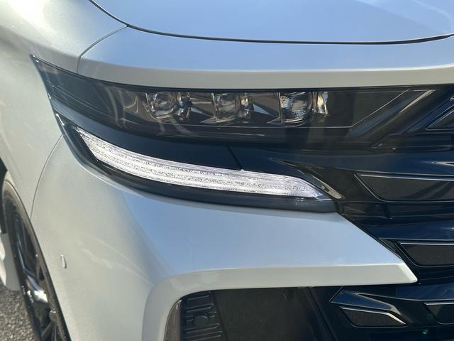 ヴェルファイア Ｚ　プレミア　登録済未使用車　内装ブラウン　１４コネクトナビ　デジタルインナーミラー　１３．２型後席モニター　左右独立ムーンルーフ　ヘッドアップディスプレイ　トヨタチームメイト　置くだけ充電　ＨＤＭＩ　純正１９ＡＷ（46枚目）