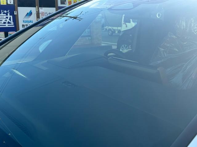 ヴェルファイア Ｚ　プレミア　登録済未使用車　内装ブラウン　１４コネクトナビ　デジタルインナーミラー　１３．２型後席モニター　左右独立ムーンルーフ　ヘッドアップディスプレイ　トヨタチームメイト　置くだけ充電　ＨＤＭＩ　純正１９ＡＷ（53枚目）