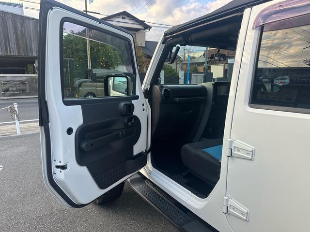 CHRYSLER JEEP JEEP WRANGLER UNLIMITED ISLANDER