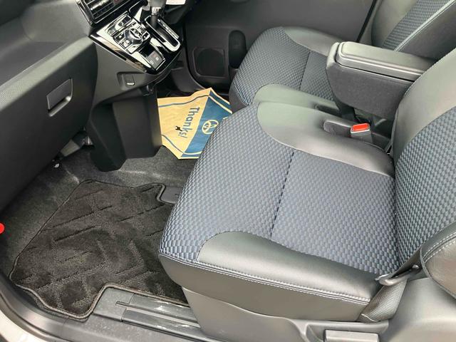 タント カスタムＲＳ　ドラレコ　ナビ　ＥＴＣ　バックカメラ　両側電動スライドドア　ＴＶ　クリアランスソナー　衝突被害軽減システム　オートライト　ＬＥＤヘッドランプ　スマートキー　アイドリングストップ（28枚目）