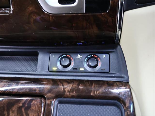 アルファードハイブリッド Ｇ　Ｆパッケージ　４ＷＤ　フルセグ　メモリーナビ　ＤＶＤ再生　バックカメラ　衝突被害軽減システム　ＥＴＣ　両側電動スライド　ＬＥＤヘッドランプ　乗車定員７人　３列シート　ワンオーナー　パノラミックビューモニター（19枚目）
