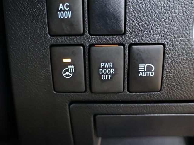 アルファードハイブリッド Ｇ　Ｆパッケージ　４ＷＤ　フルセグ　メモリーナビ　ＤＶＤ再生　バックカメラ　衝突被害軽減システム　ＥＴＣ　両側電動スライド　ＬＥＤヘッドランプ　乗車定員７人　３列シート　ワンオーナー　パノラミックビューモニター（20枚目）