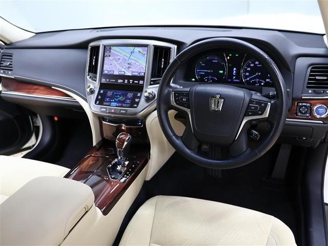 クラウンハイブリッド ロイヤルサルーン　フルセグ　ＨＤＤナビ　ＤＶＤ再生　バックカメラ　ＥＴＣ　ＨＩＤヘッドライト　ワンオーナー　ＩＣＳ（5枚目）