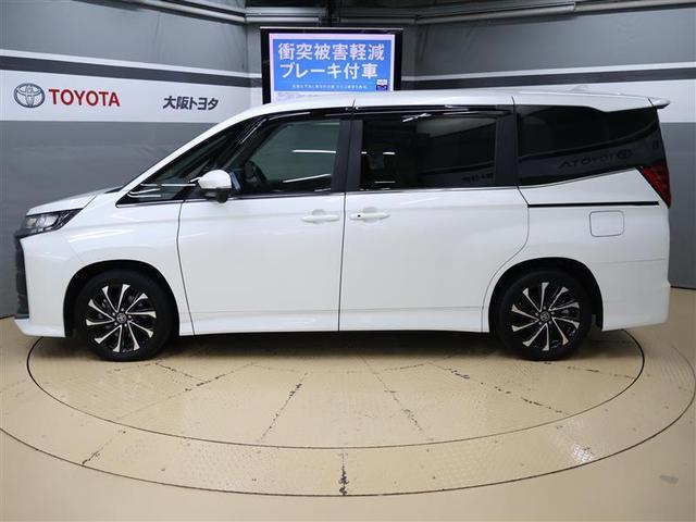 ノア ハイブリッドＳ－Ｚ　フルセグ　メモリーナビ　ＤＶＤ再生　バックカメラ　衝突被害軽減システム　ＥＴＣ　両側電動スライド　ＬＥＤヘッドランプ　乗車定員７人　３列シート　ワンオーナー　ＰＫＳＢ　シートヒーター（3枚目）