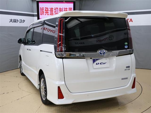 ノア ハイブリッドＳｉ　ダブルバイビーＩＩＩ　フルセグ　メモリーナビ　ＤＶＤ再生　バックカメラ　衝突被害軽減システム　ＥＴＣ　両側電動スライド　ＬＥＤヘッドランプ　乗車定員７人　３列シート　ワンオーナー　クリアランスソナー（4枚目）