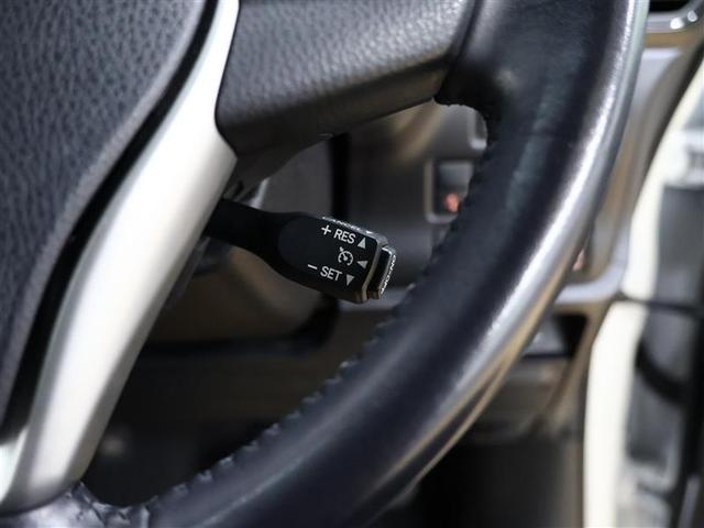 ノア ハイブリッドＳｉ　ダブルバイビーＩＩＩ　フルセグ　メモリーナビ　ＤＶＤ再生　バックカメラ　衝突被害軽減システム　ＥＴＣ　両側電動スライド　ＬＥＤヘッドランプ　乗車定員７人　３列シート　ワンオーナー　クリアランスソナー（17枚目）