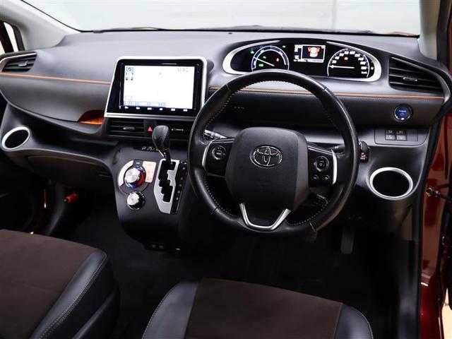 シエンタ ハイブリッドＧ　クエロ　フルセグ　メモリーナビ　ＤＶＤ再生　バックカメラ　衝突被害軽減システム　ＥＴＣ　両側電動スライド　ＬＥＤヘッドランプ　ウオークスルー　乗車定員７人　３列シート　ＰＫＳＢ　オートクルーズ　スマートキー（5枚目）