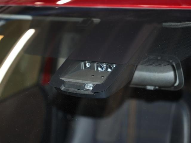 シエンタ ハイブリッドＧ　クエロ　フルセグ　メモリーナビ　ＤＶＤ再生　バックカメラ　衝突被害軽減システム　ＥＴＣ　両側電動スライド　ＬＥＤヘッドランプ　ウオークスルー　乗車定員７人　３列シート　ＰＫＳＢ　オートクルーズ　スマートキー（6枚目）