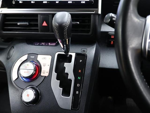 シエンタ ハイブリッドＧ　クエロ　フルセグ　メモリーナビ　ＤＶＤ再生　バックカメラ　衝突被害軽減システム　ＥＴＣ　両側電動スライド　ＬＥＤヘッドランプ　ウオークスルー　乗車定員７人　３列シート　ＰＫＳＢ　オートクルーズ　スマートキー（18枚目）