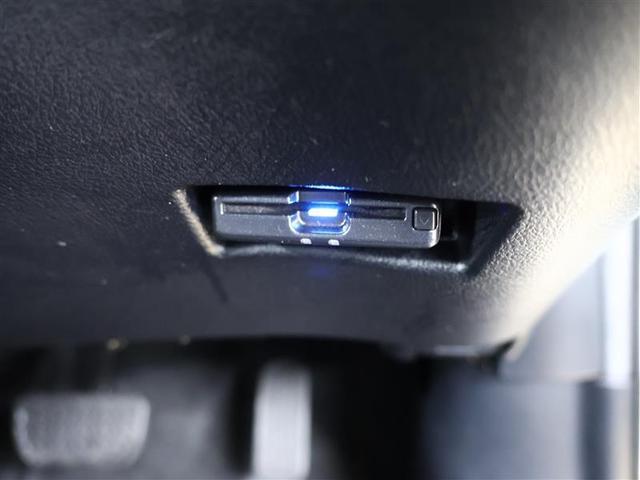 シエンタ ファンベースＧ　クエロ　フルセグ　メモリーナビ　ＤＶＤ再生　バックカメラ　衝突被害軽減システム　ＥＴＣ　両側電動スライド　ＬＥＤヘッドランプ　ウオークスルー　ワンオーナー　アイドリングストップ（11枚目）