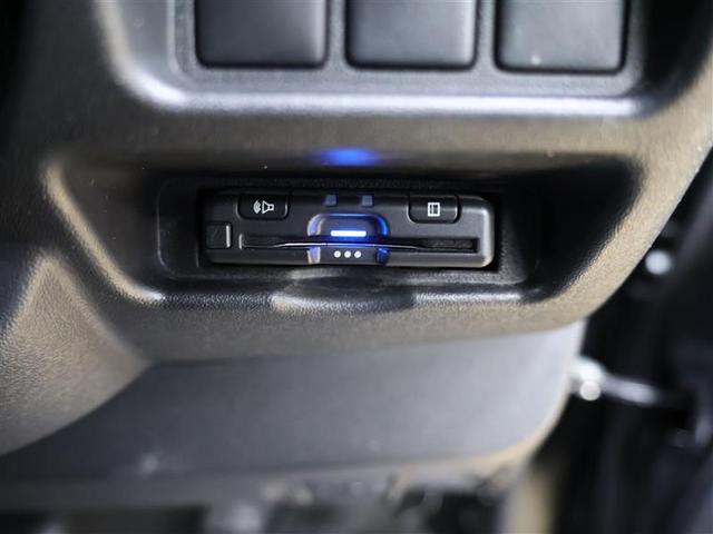 ハイエースバン DX GLパッケージ バックカメラ 衝突被害軽減システム ETC LEDヘッドランプ 乗車定員6人 ワンオーナー クリアランスソナー PKSB デジタルインナーミラー(11枚目)