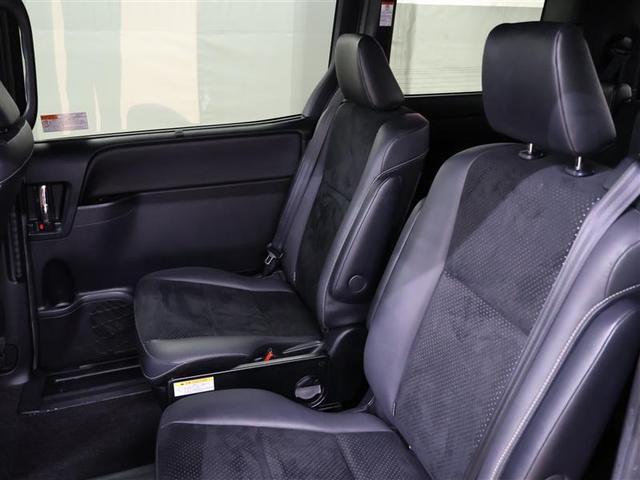 ヴォクシー ＺＳ　煌ＩＩＩ　フルセグ　メモリーナビ　ＤＶＤ再生　後席モニター　バックカメラ　衝突被害軽減システム　ＰＫＳＢ　ＥＴＣ　両側電動スライド　ＬＥＤヘッドランプ　ウオークスルー　乗車定員７人　３列シート　ワンオーナー（25枚目）