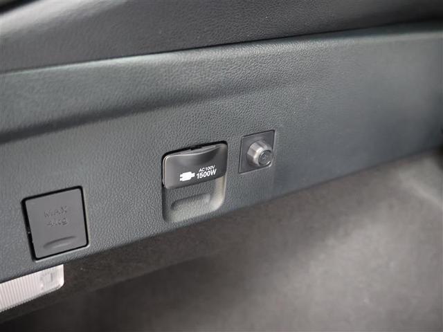 プリウス ＳセーフティプラスＩＩ　フルセグ　メモリーナビ　ＤＶＤ再生　バックカメラ　衝突被害軽減システム　ＥＴＣ　ＬＥＤヘッドランプ　ワンオーナー（22枚目）