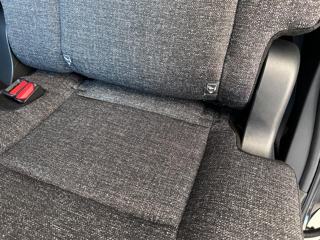 シエンタ ハイブリッドZ コンフォートパッケージ シートヒーター ステアリングヒーター パノラミックビューモニター ディスプレイオーディオPlus 地デジ(37枚目)