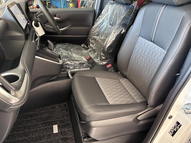 ノア ハイブリッドS-Z ディスプレイオーディオPlus 快適利便パッケージHigh トヨタセーフティセンス ユニバーサルステップ LEDヘッドライト トヨタチームメイト パノラミックビューモニター デジタルインナーミラー(28枚目)