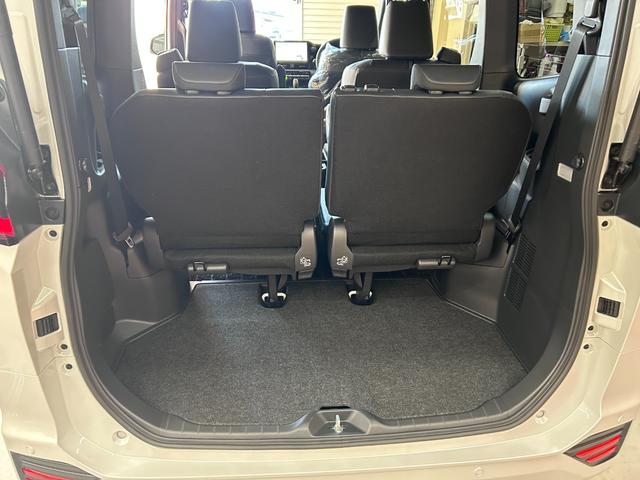 ノア ハイブリッドS-Z ディスプレイオーディオPlus 快適利便パッケージHigh トヨタセーフティセンス ユニバーサルステップ LEDヘッドライト トヨタチームメイト パノラミックビューモニター デジタルインナーミラー(37枚目)