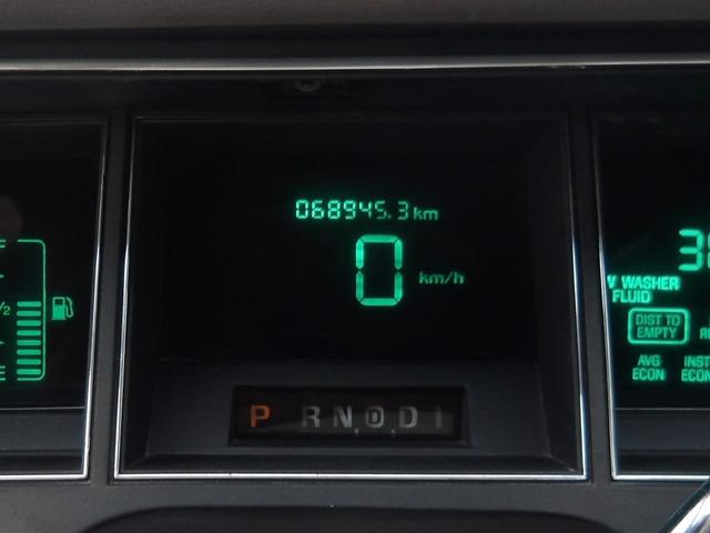 リンカーン・タウンカー カルチェ　ハイドロ歴無し　新車平行車　ワイヤーホイール　走行距離６８９８５ｋｍ（23枚目）