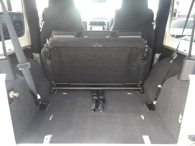 ジープ・ラングラー サハラ ハードトップ 4WD 後期最終型 20インチAW LEDヘッド ナビ 地デジ Bluetoothオーディオ(24枚目)