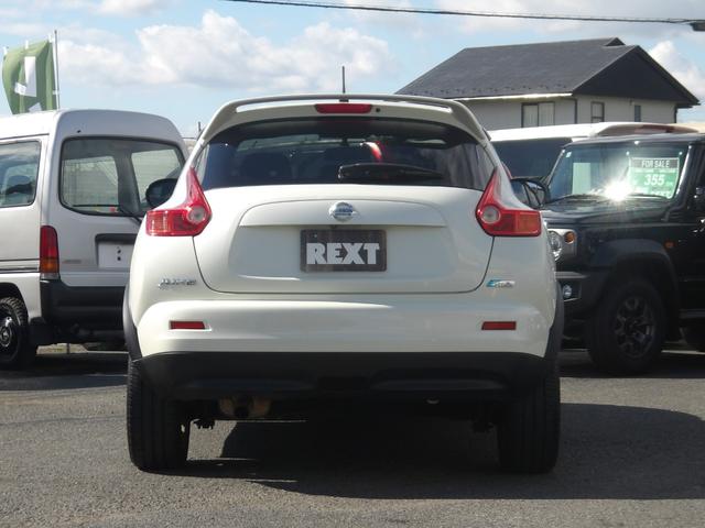 ジューク １６ＧＴ　ユーザー様買取　ナビ　バックカメラ　Ｂｌｕｅｔｏｏｔｈ接続　オートエアコン　ＥＴＣ（5枚目）