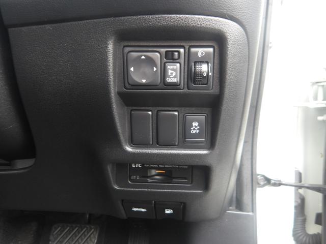 ジューク １６ＧＴ　ユーザー様買取　ナビ　バックカメラ　Ｂｌｕｅｔｏｏｔｈ接続　オートエアコン　ＥＴＣ（19枚目）