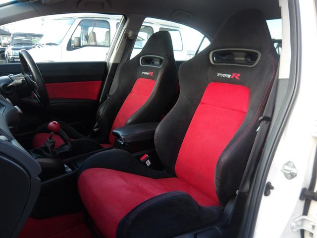 シビック タイプＲ　ユーザー様買取　ブリッツ車高調　ブレンボキャリパー　赤内装　ＭＯＭＯステ　ＺＥＲＯファイターマフラー　外ウイング（10枚目）