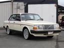 VOLVO 240