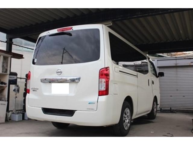 ＮＶ３５０キャラバンバン ロングＤＸターボ　グレード名：日産大阪５周年記念車　乗車定員２／５人　純正ナビ　フルセグＴＶ　バックモニター　ＥＴＣ（10枚目）