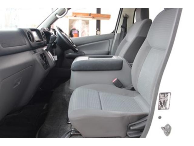 ＮＶ３５０キャラバンバン ロングＤＸターボ　グレード名：日産大阪５周年記念車　乗車定員２／５人　純正ナビ　フルセグＴＶ　バックモニター　ＥＴＣ（21枚目）