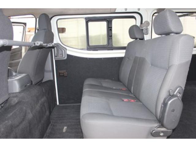 ＮＶ３５０キャラバンバン ロングＤＸターボ　グレード名：日産大阪５周年記念車　乗車定員２／５人　純正ナビ　フルセグＴＶ　バックモニター　ＥＴＣ（26枚目）