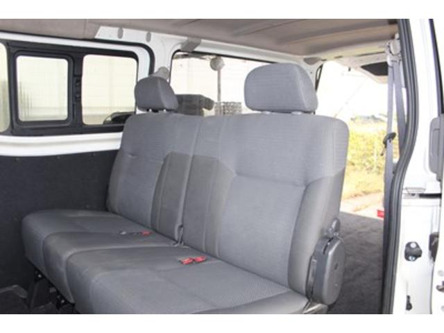 ＮＶ３５０キャラバンバン ロングＤＸターボ　グレード名：日産大阪５周年記念車　乗車定員２／５人　純正ナビ　フルセグＴＶ　バックモニター　ＥＴＣ（27枚目）