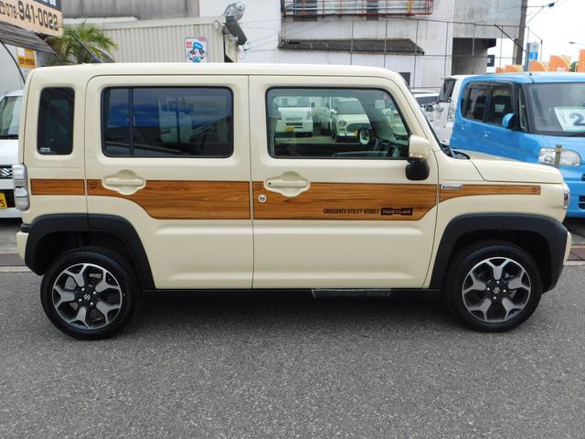 ハイブリッドX 全方位モニター付き9インチナビ装着車 デカール ETC アイドリングストップ プッシュスタート 自社オリジナルマット&バイザー付き(4枚目)