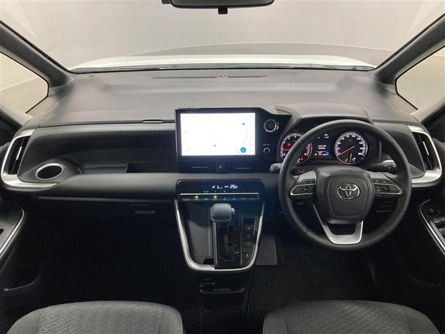 ノア Ｇ　ミュージックプレイヤー接続可　バックカメラ　衝突被害軽減システム　ＥＴＣ　ドラレコ　両側電動スライド　ＬＥＤヘッドランプ　ウオークスルー　乗車定員８人　３列シート　ワンオーナー（4枚目）